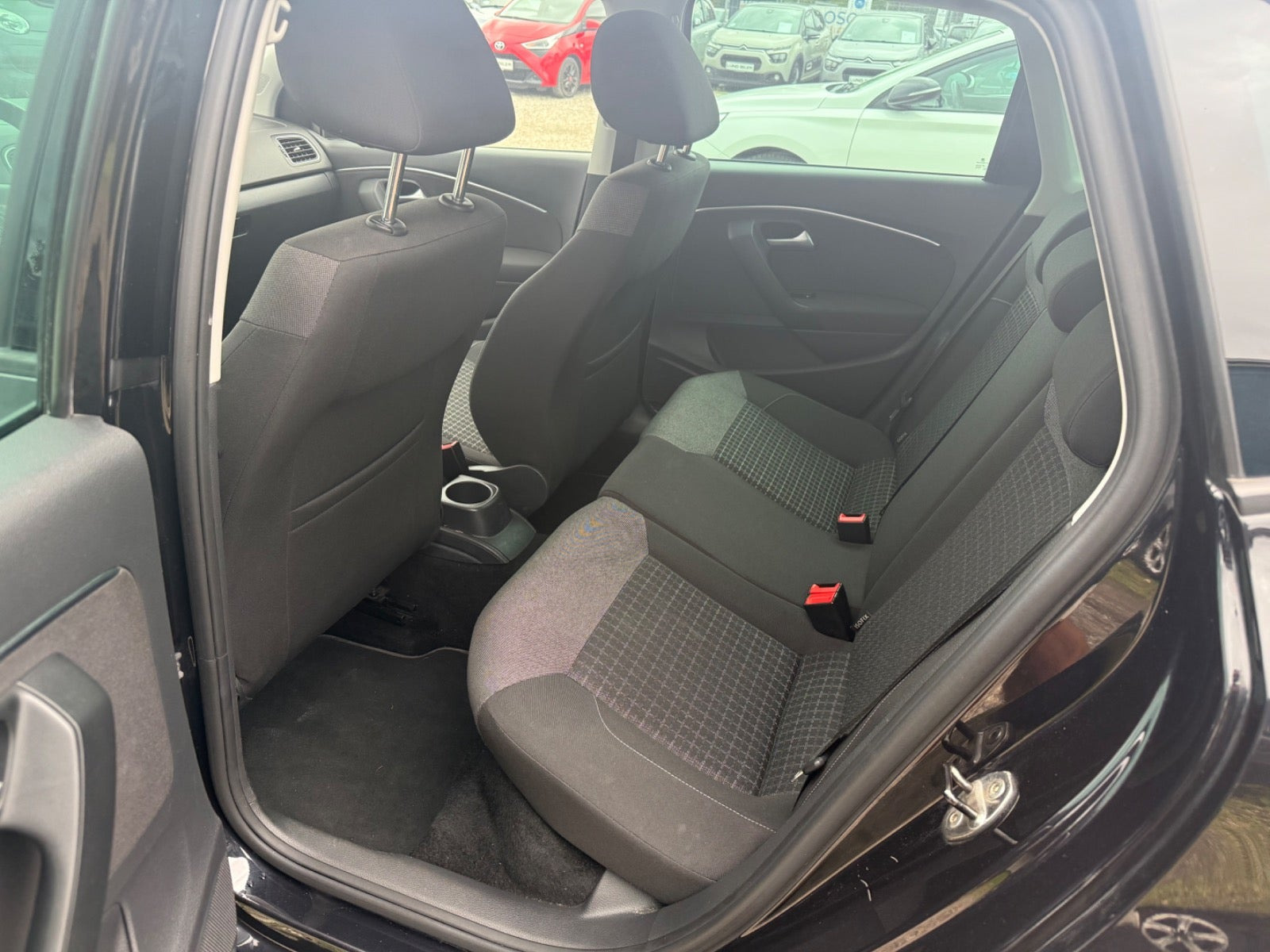 Sort VW Polo fra 2015