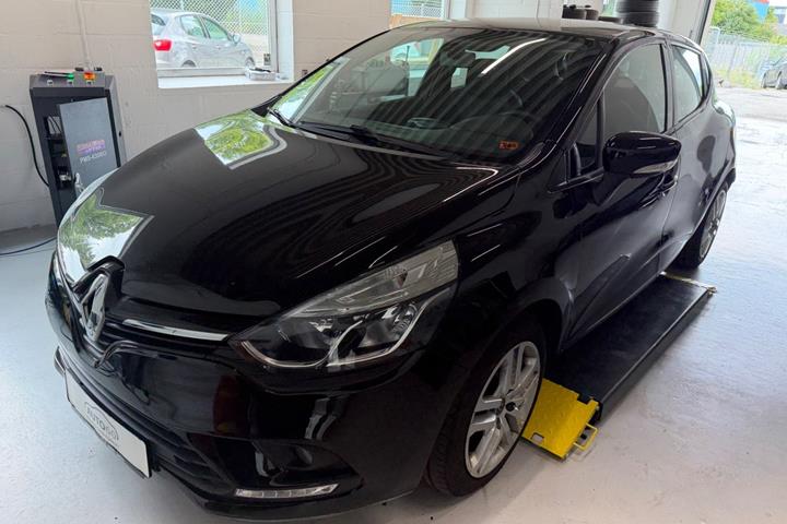 Sort Renault Clio IV fra 2017