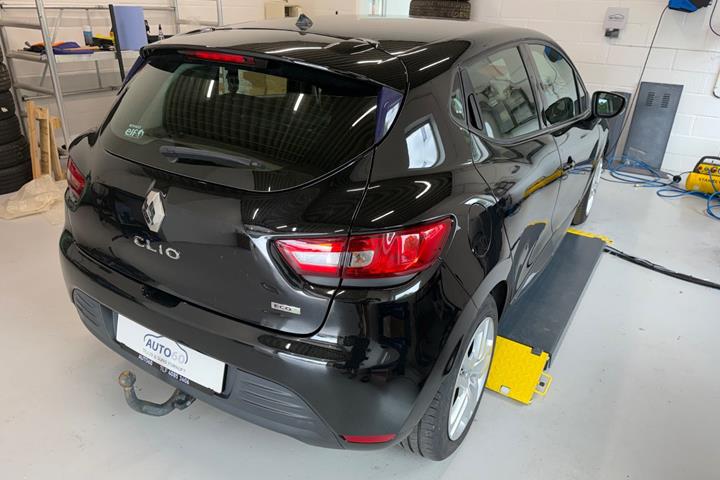 Sort Renault Clio IV fra 2017