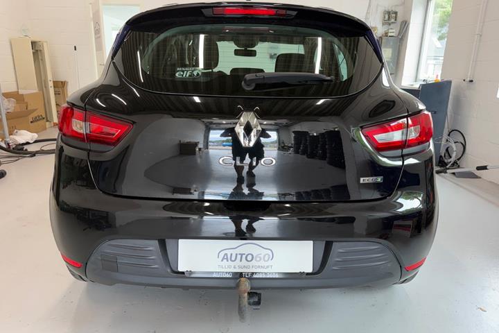 Sort Renault Clio IV fra 2017