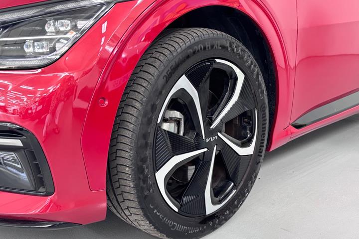 Rød Kia EV6 fra 2024