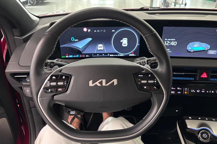 Rød Kia EV6 fra 2024