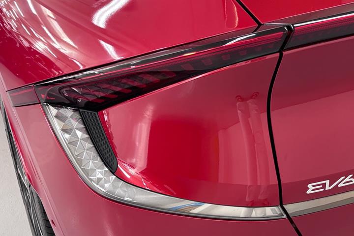 Rød Kia EV6 fra 2024