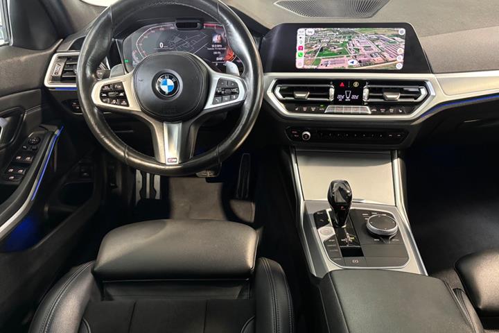 undefined BMW 320d fra 2020