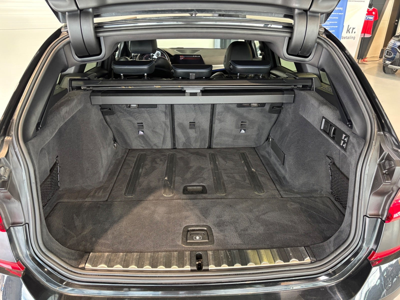 undefined BMW 320d fra 2020