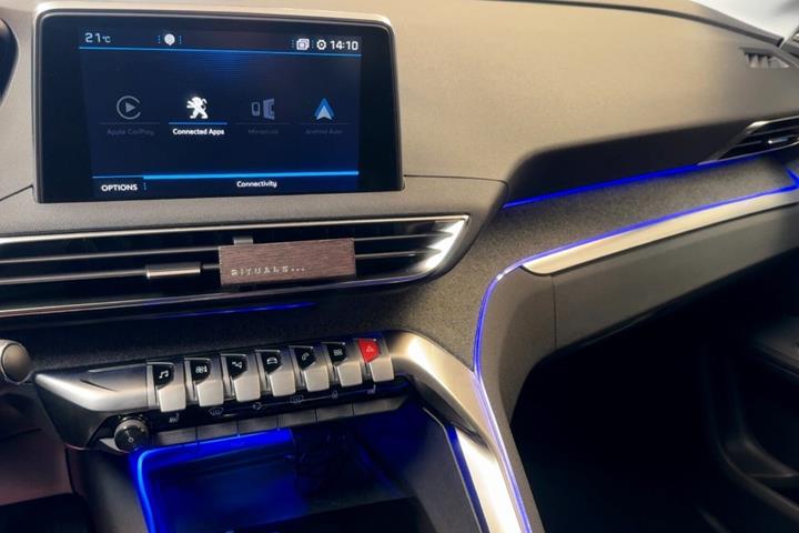 undefined Peugeot 3008 fra 2019
