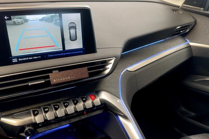 undefined Peugeot 3008 fra 2019