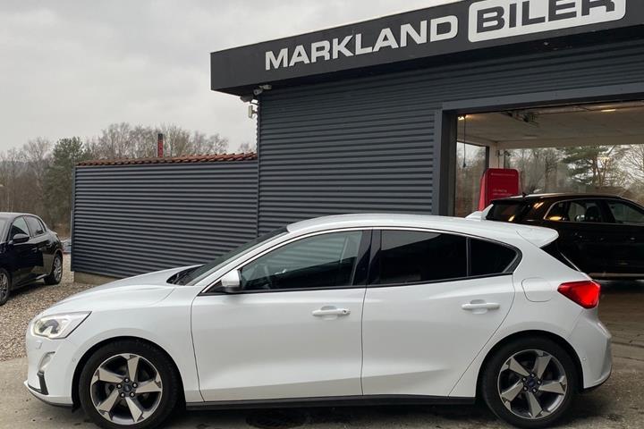Hvid Ford Focus fra 2019