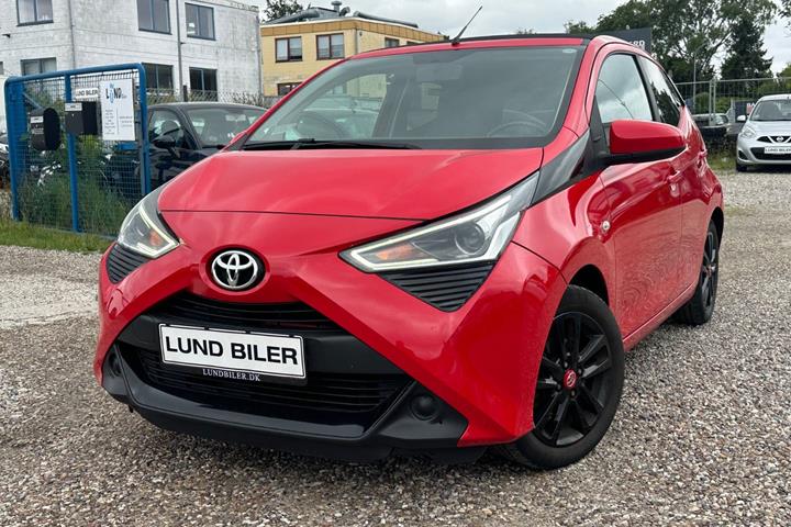 Rød Toyota Aygo fra 2019