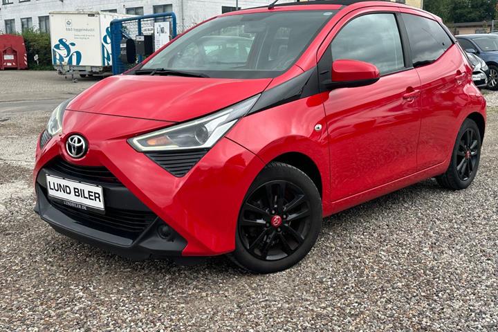 Rød Toyota Aygo fra 2019