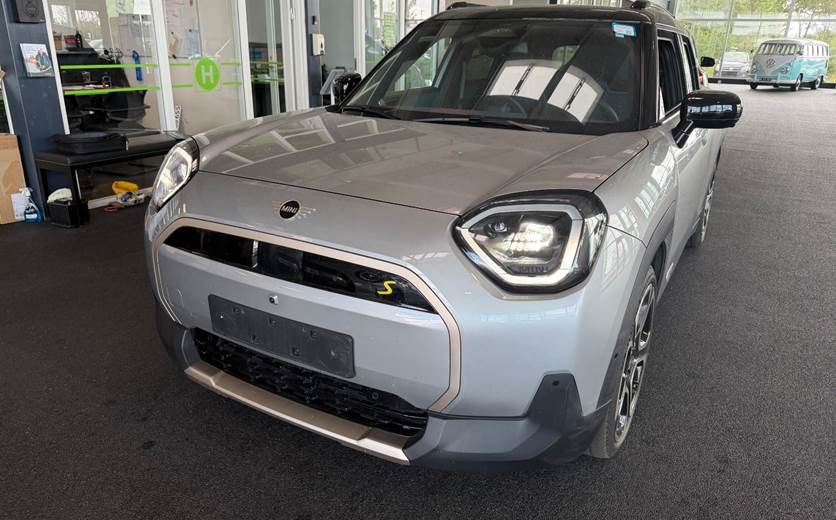 Mini Aceman SE Favoured Trim XL