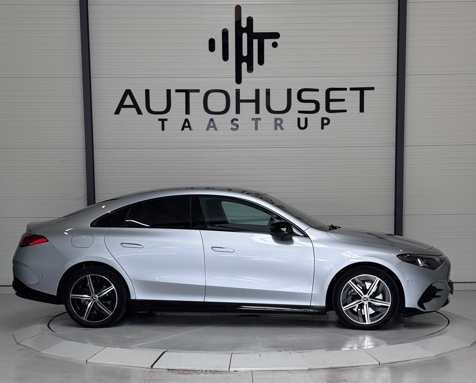 Sølv Mercedes CLA250+ fra 2026