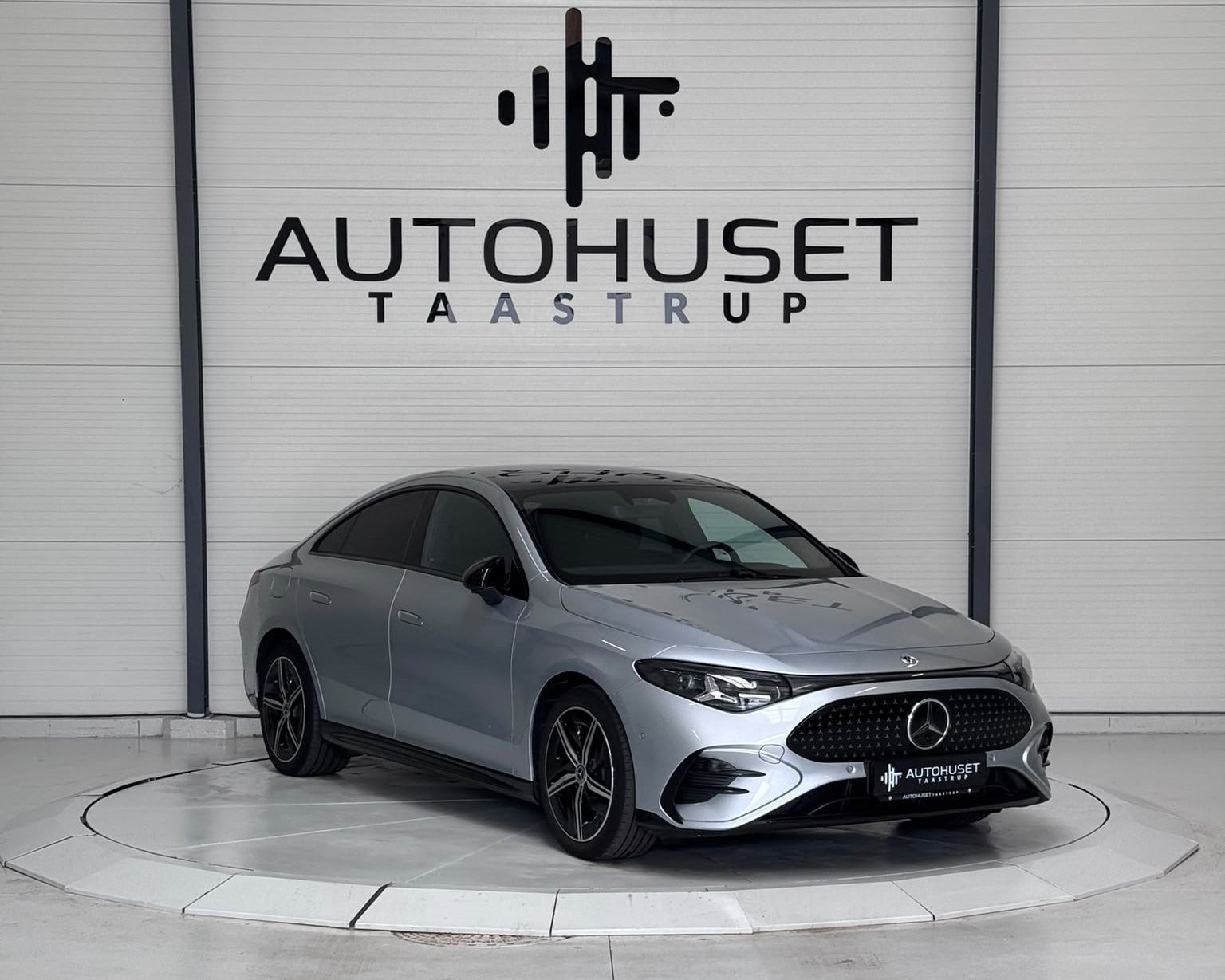 Sølv Mercedes CLA250+ fra 2026