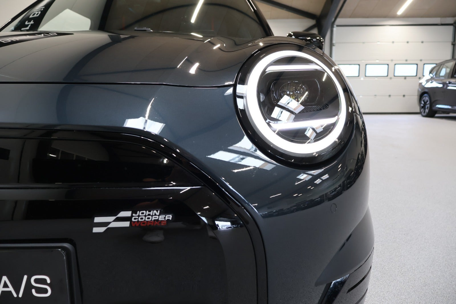 Grå Mini Cooper SE fra 2024