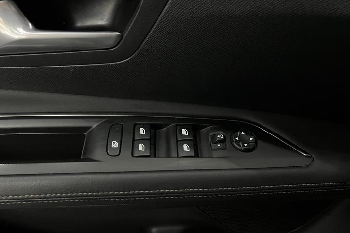 undefined Peugeot 3008 fra 2020
