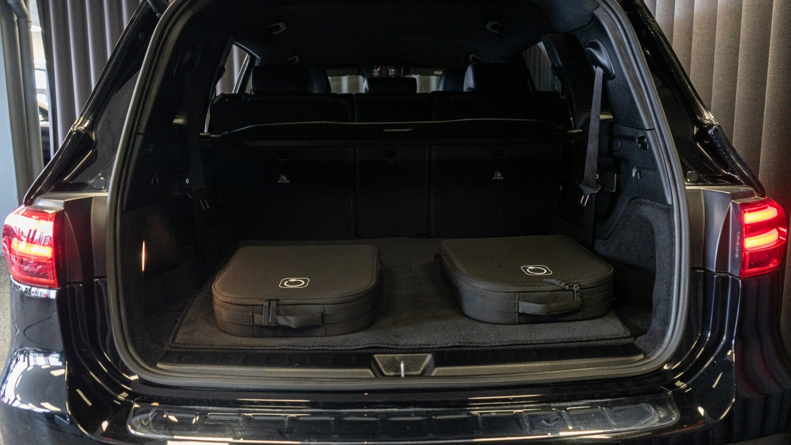 Sort Mercedes EQB250+ fra 2024