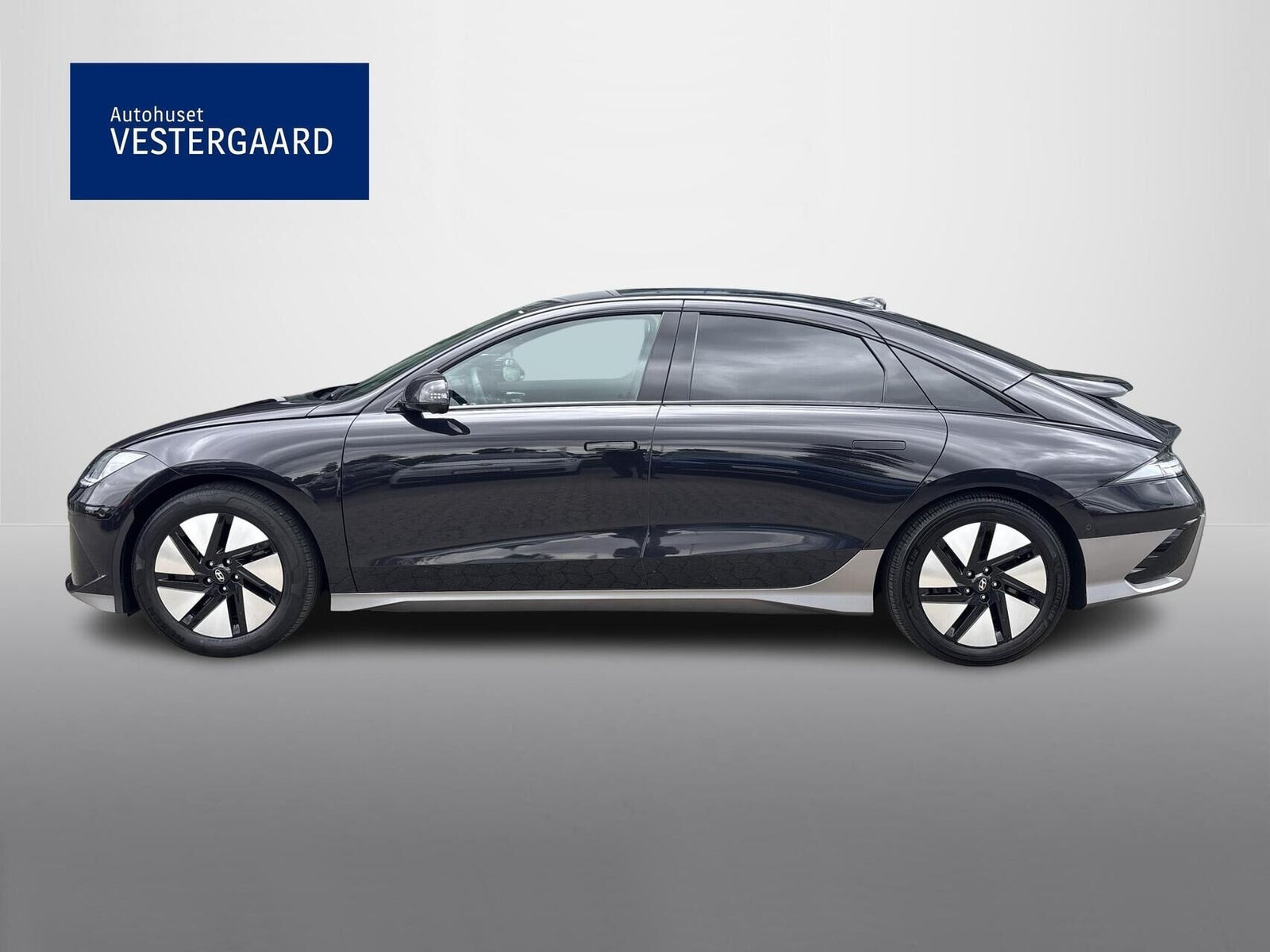 Sort Hyundai Ioniq 6 fra 2023