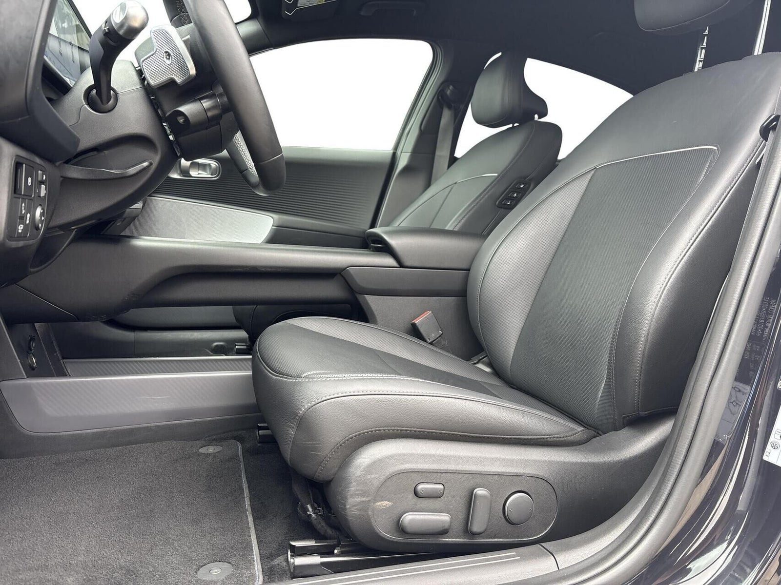 Sort Hyundai Ioniq 6 fra 2023