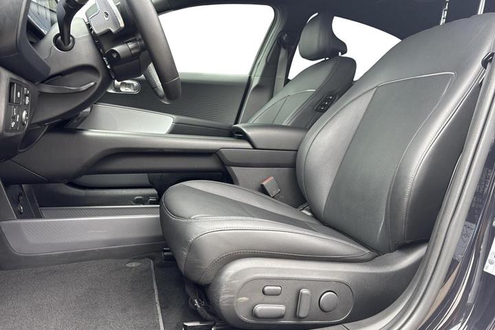 Sort Hyundai Ioniq 6 fra 2023