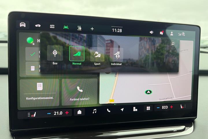Grå Skoda Enyaq fra 2025