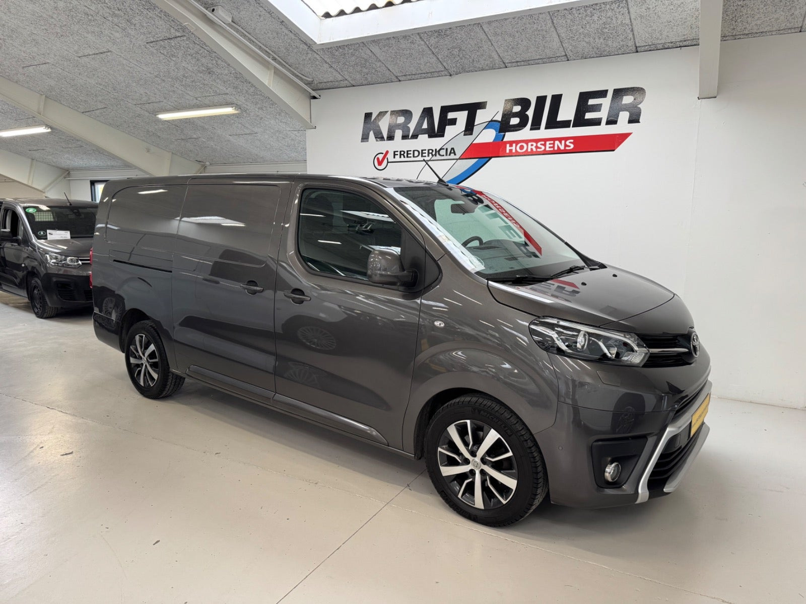 Toyota ProAce 2,0 D 177 Long Comfort Master aut.