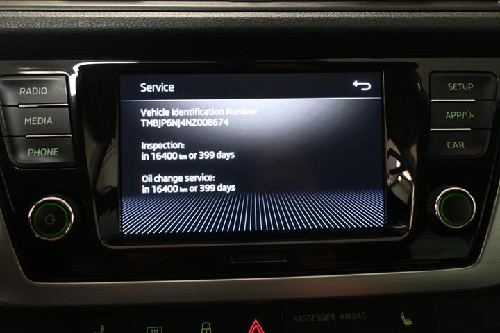 Grå Skoda Fabia fra 2022