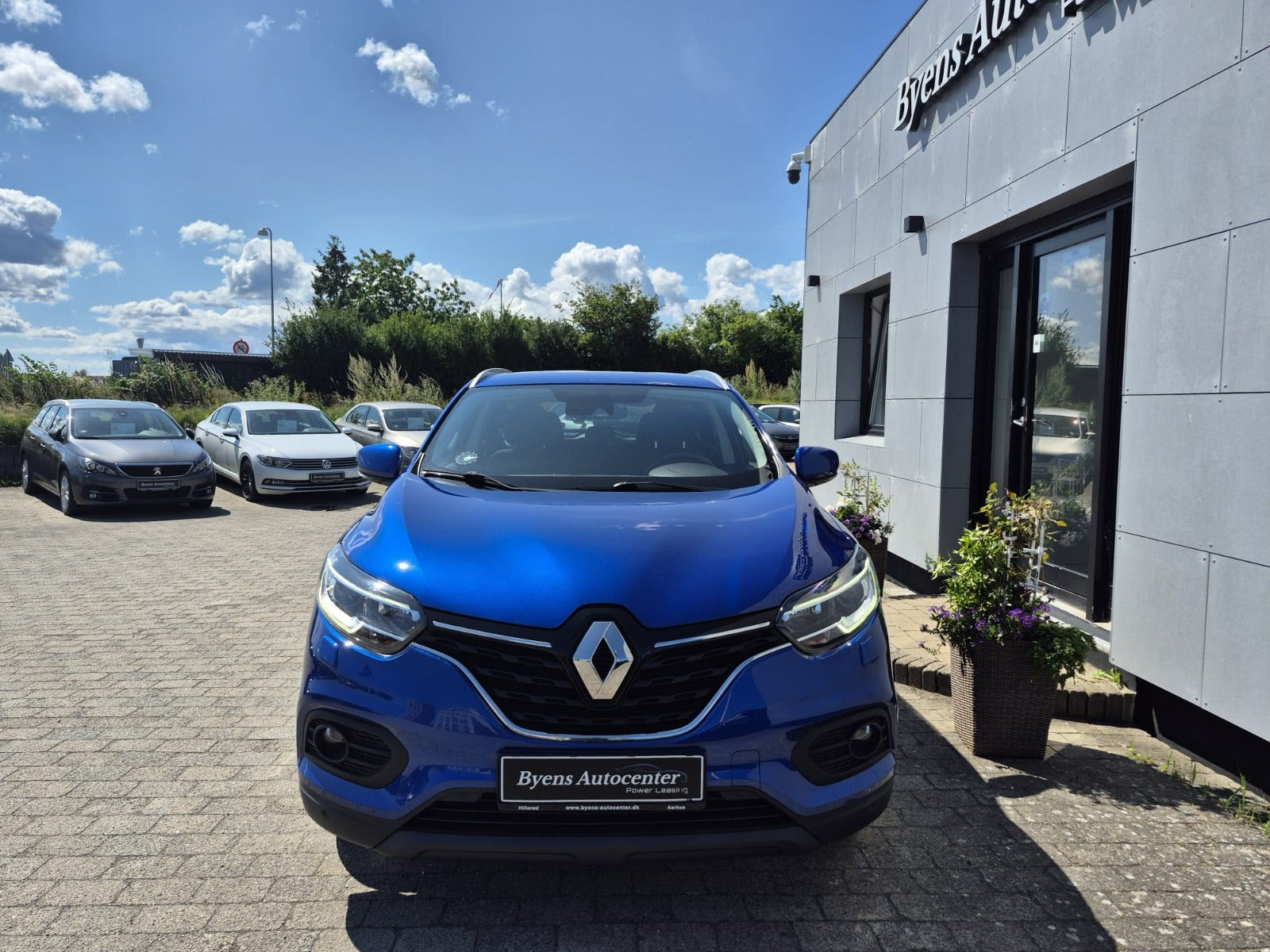 Blå Renault Kadjar fra 2019