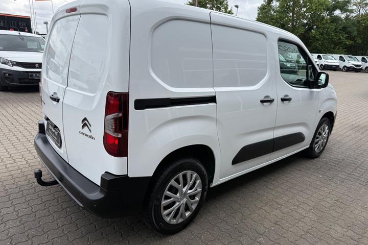 Hvid Citroën Berlingo fra 2022