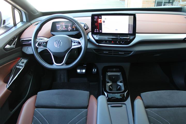 Hvid VW ID.4 fra 2023