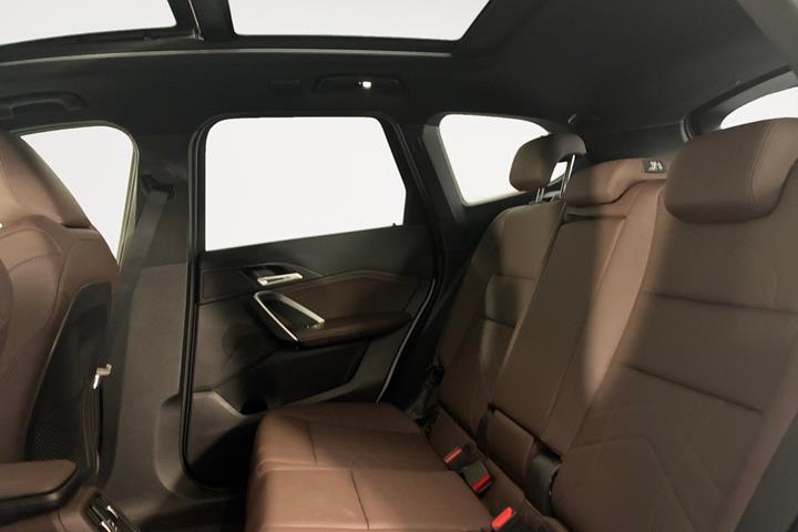 Hvid BMW iX1 fra 2023