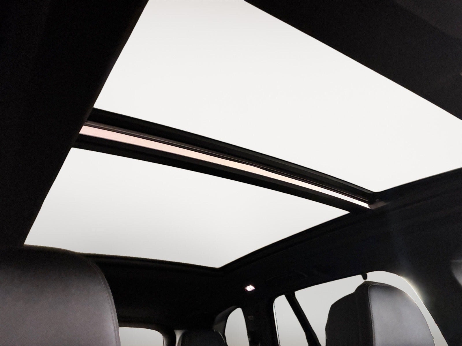 Sort BMW X5 fra 2024