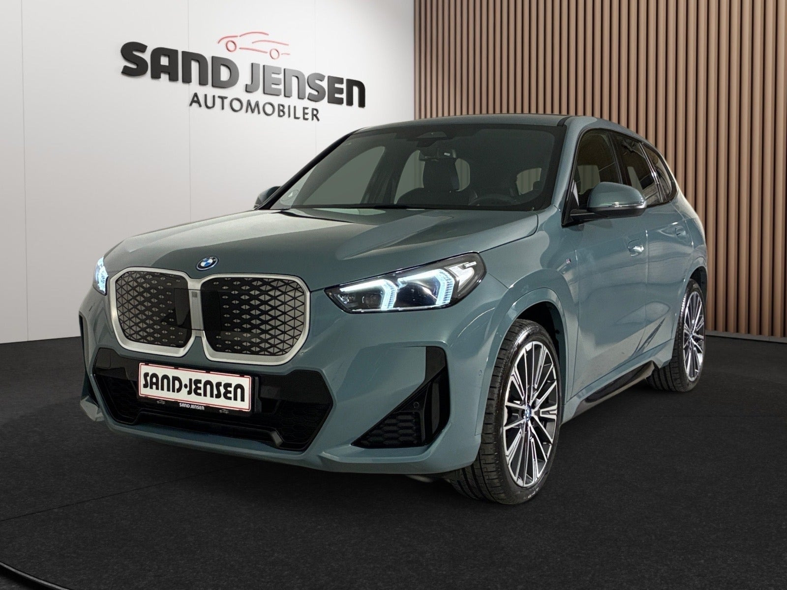 BMW iX1 xDrive30 M-Sport Premium
