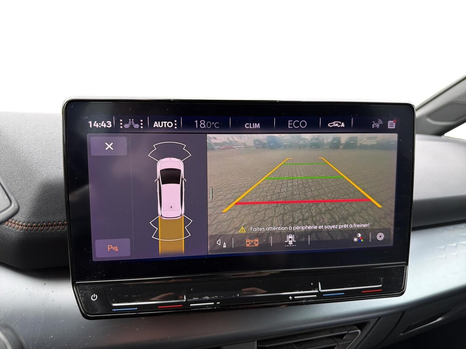 Grå Cupra Born fra 2022