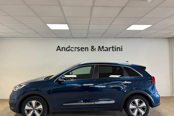 Blå Kia Niro fra 2018