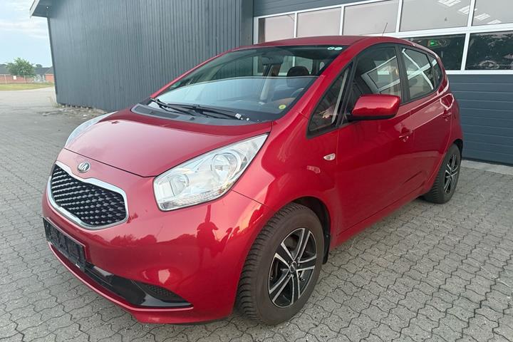 Rød Kia Venga fra 2015