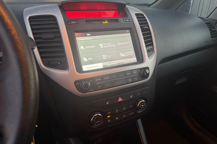 Rød Kia Venga fra 2015