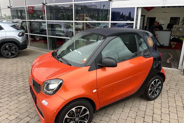 Orange Smart Fortwo fra 2015
