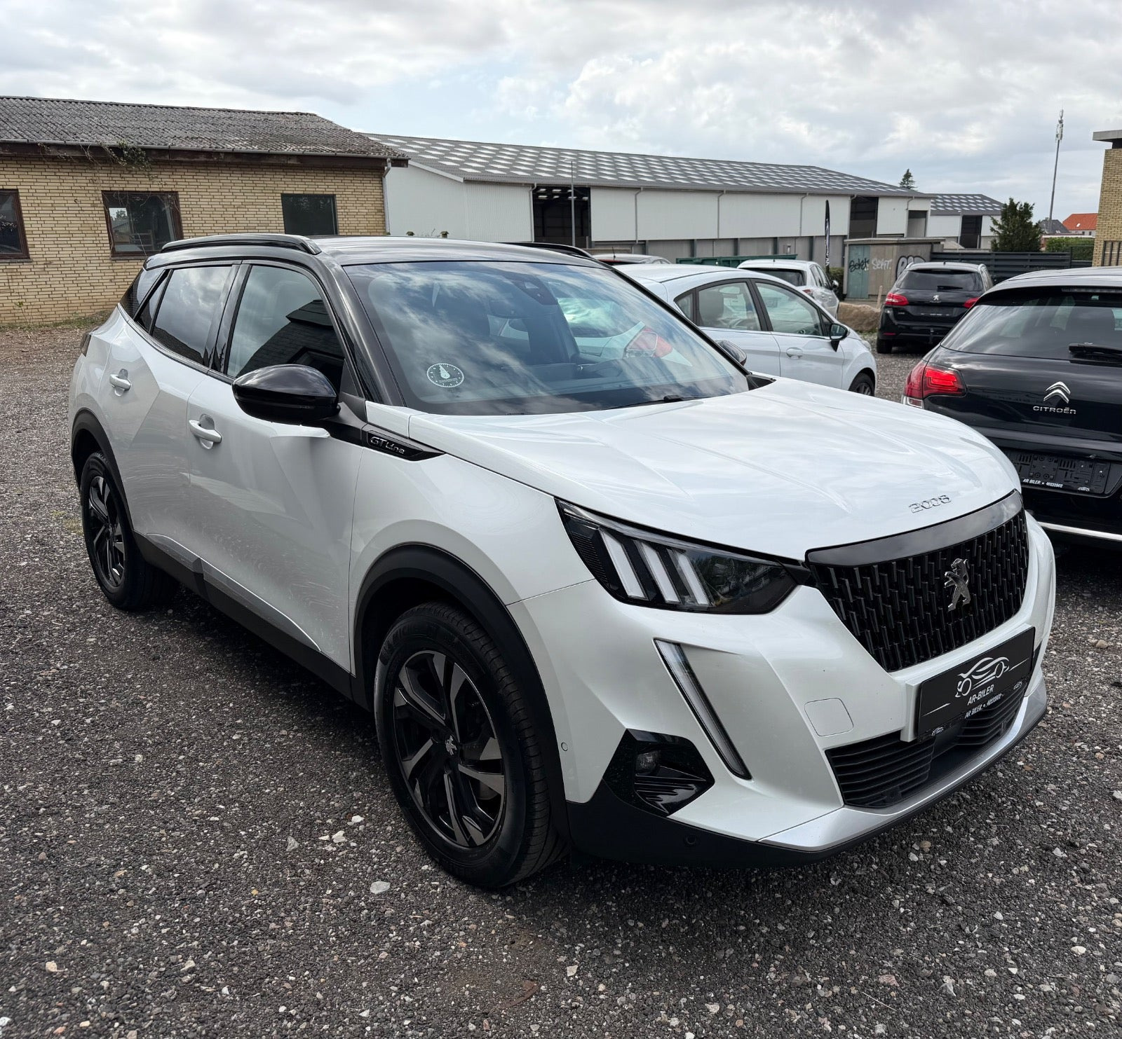 undefined Peugeot 2008 fra 2020