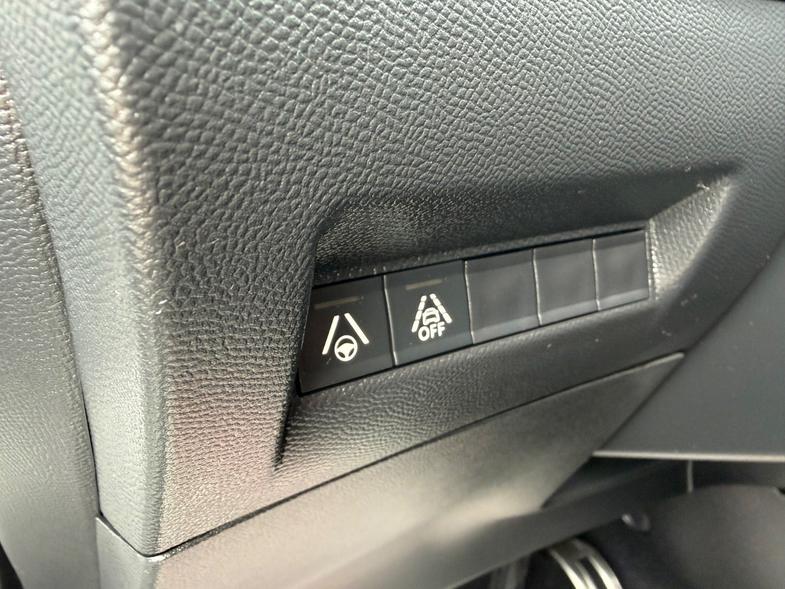 undefined Peugeot 2008 fra 2020