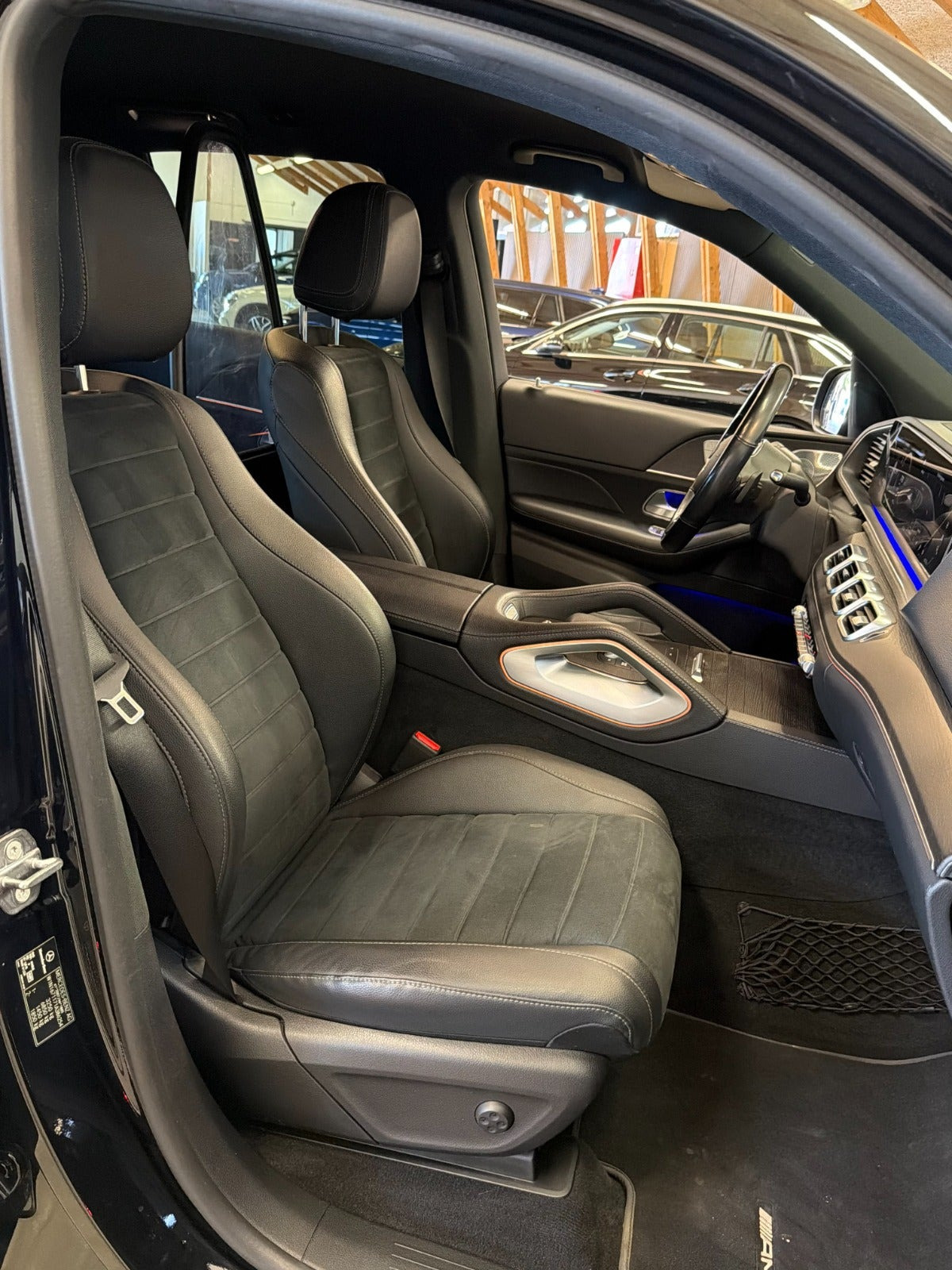 Sort Mercedes GLE350 de fra 2021