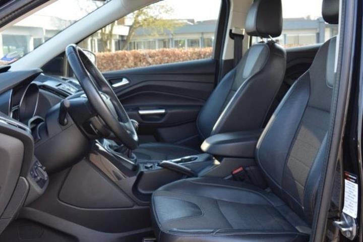undefined Ford Kuga fra 2015