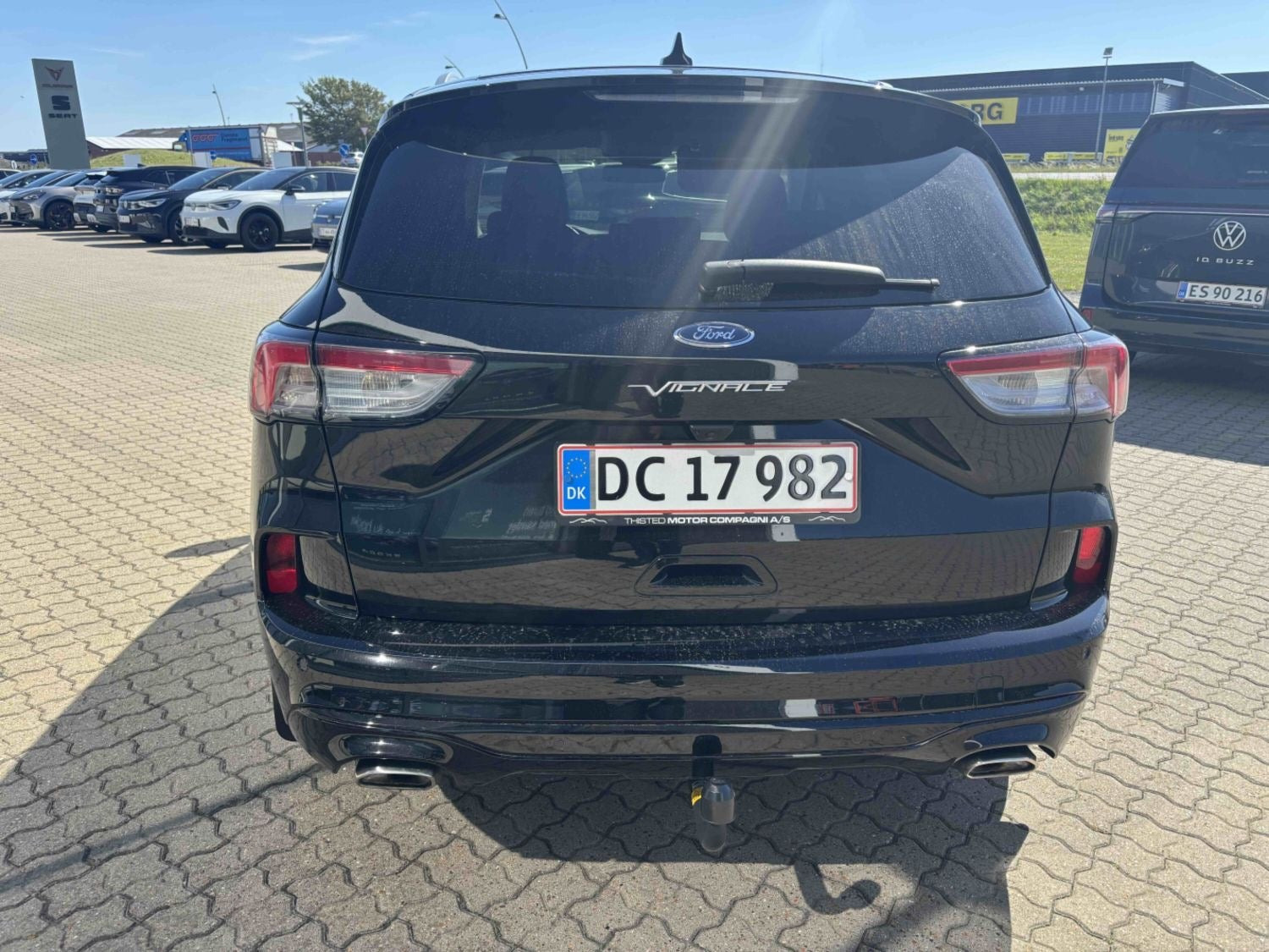 Sort Ford Kuga fra 2021