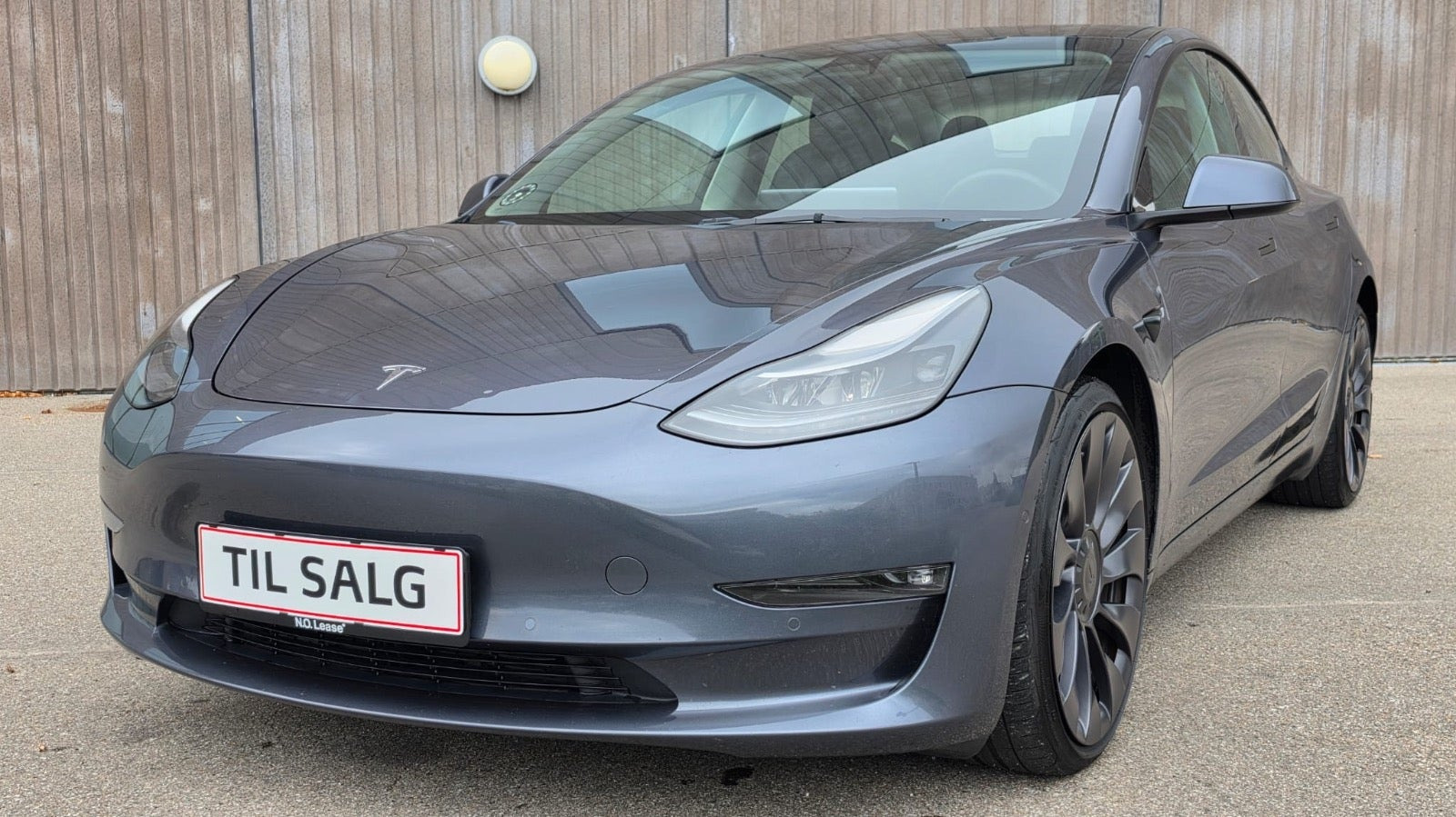undefined Tesla Model 3 fra 2022