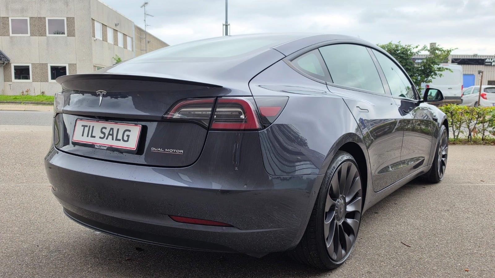 undefined Tesla Model 3 fra 2022