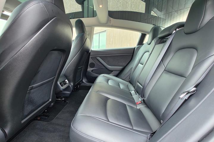 undefined Tesla Model 3 fra 2022
