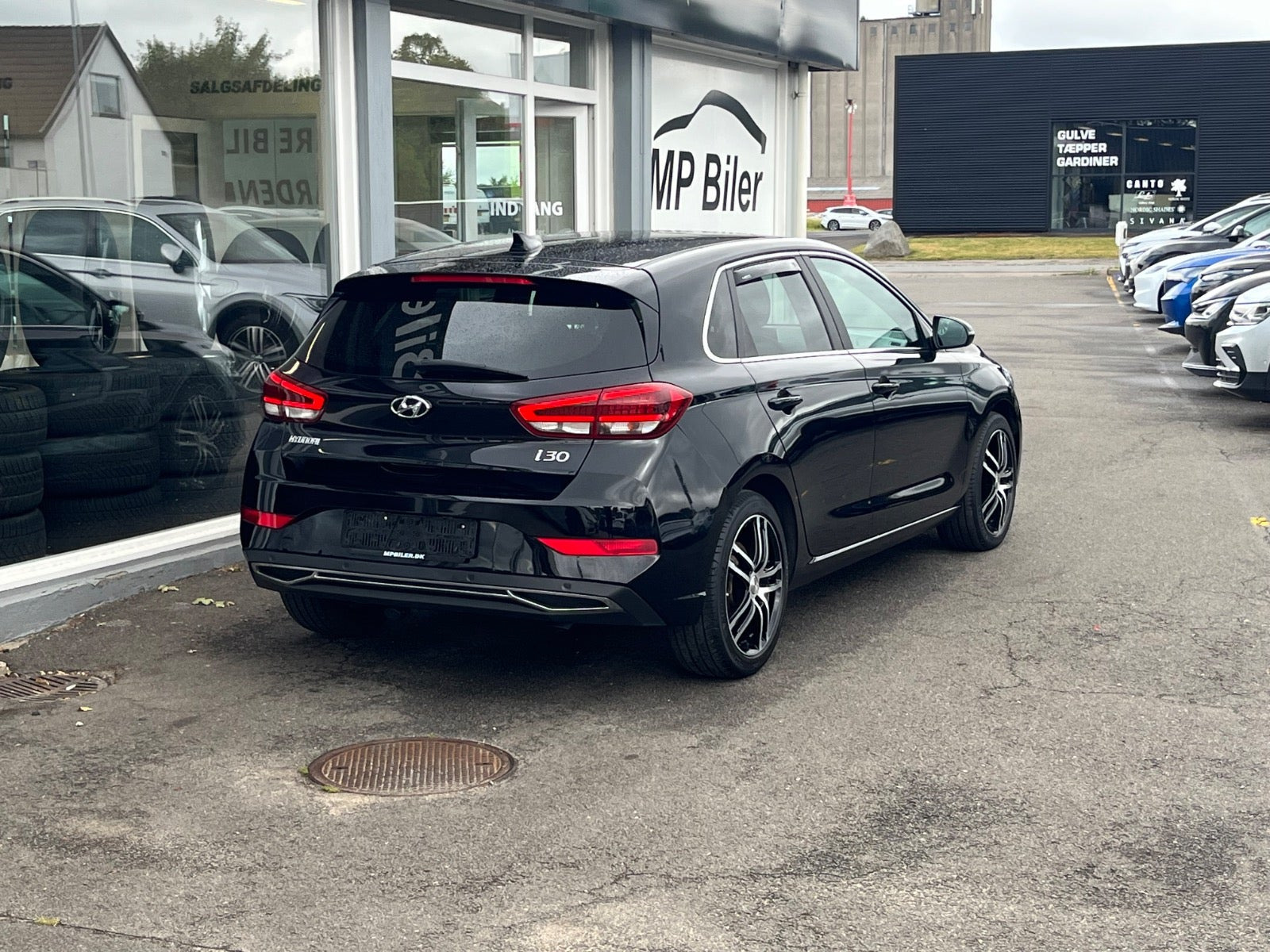 Sort Hyundai i30 fra 2021