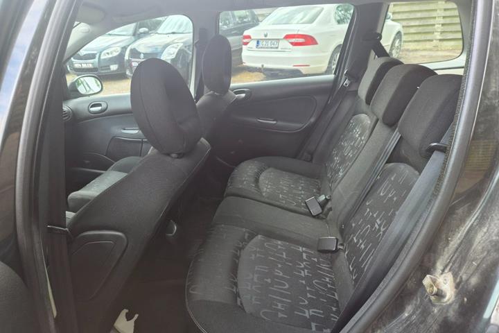 Sort Peugeot 206 fra 2005