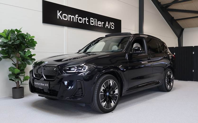 BMW iX3 Charged Plus M-Sport