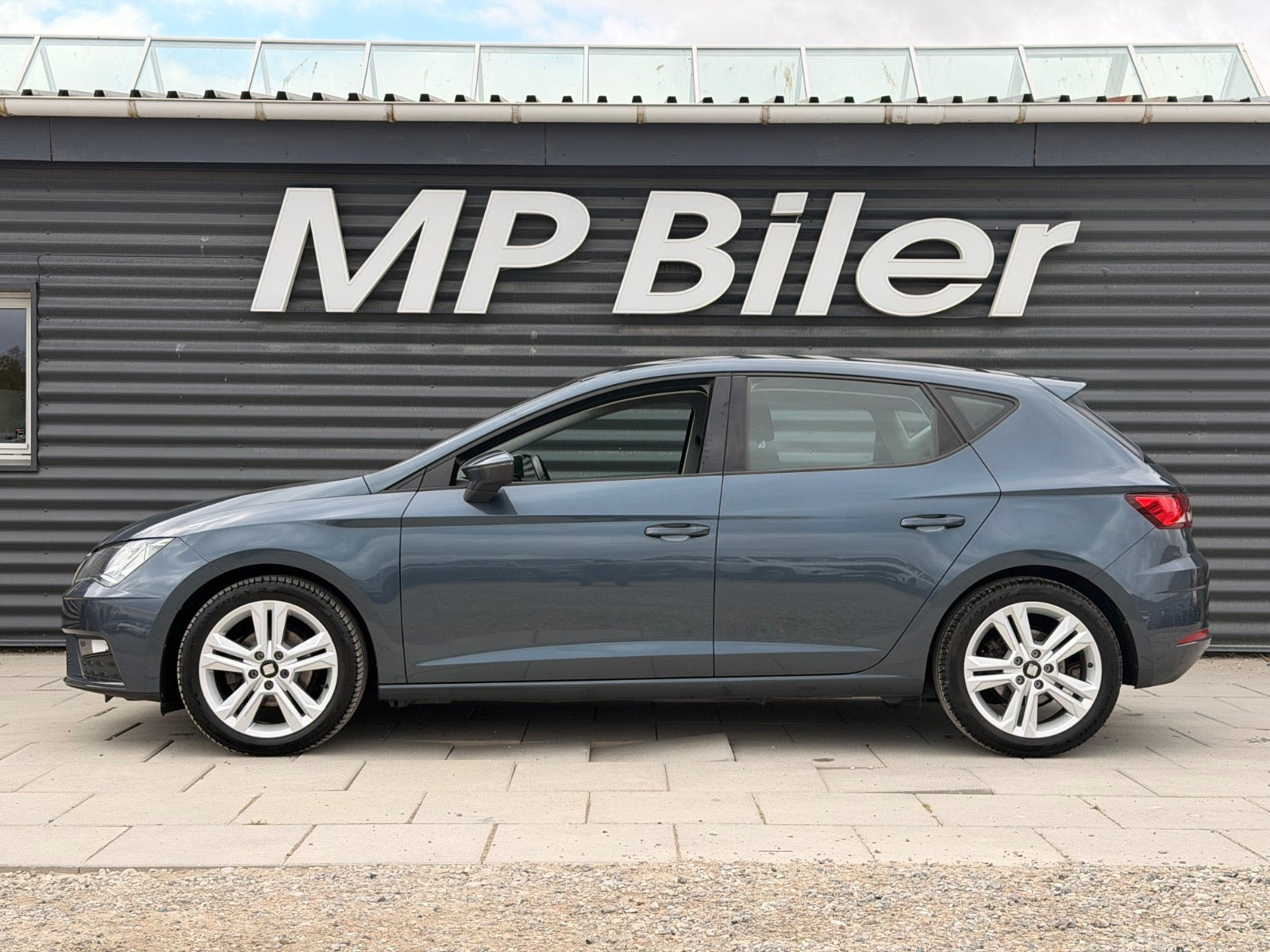 Grå Seat Leon fra 2019