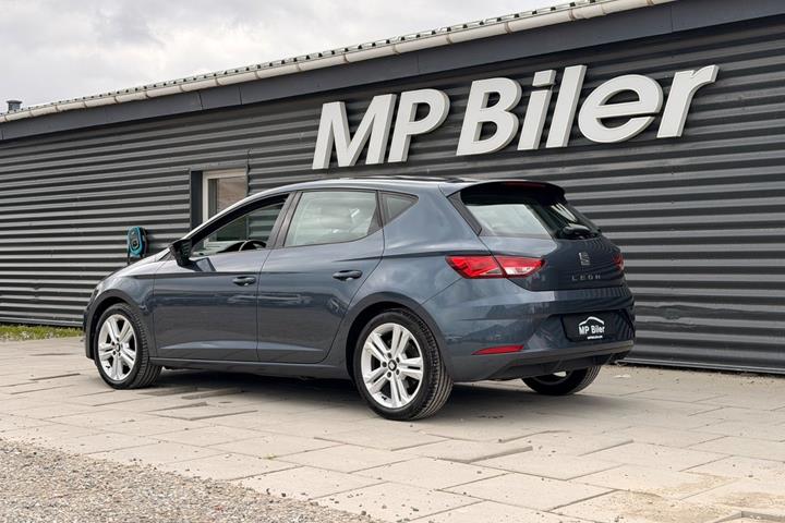 Grå Seat Leon fra 2019